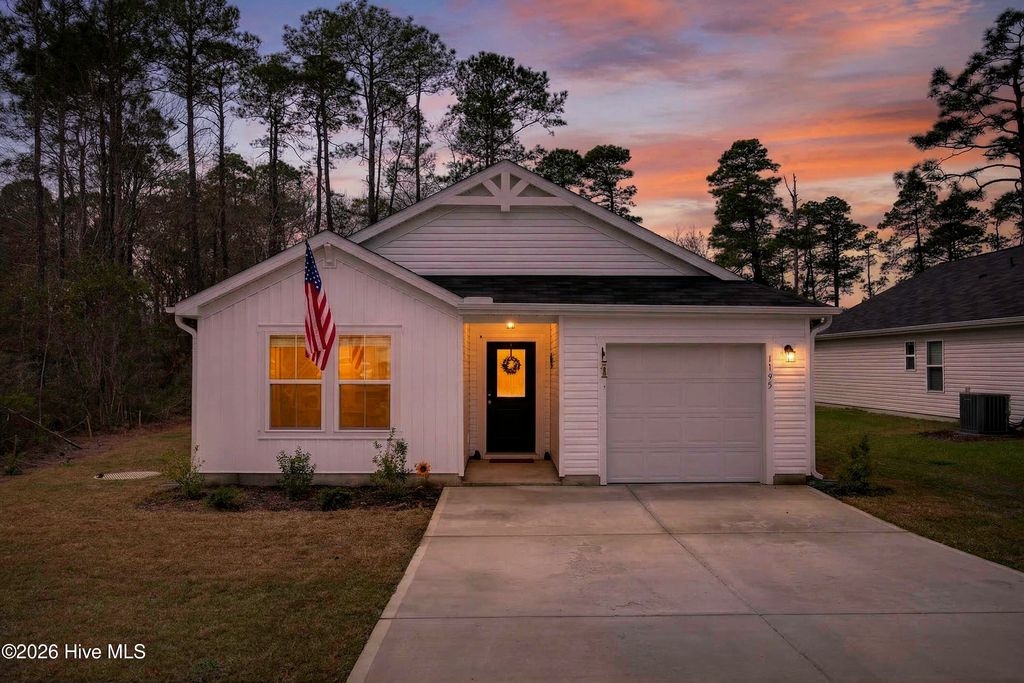 Photo of 1795 W Coronado Avenue SE, Bolivia, NC 28422 (MLS # 100560520)