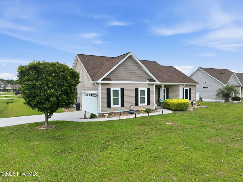 Photo of 100 Paddle Trail Lane, Swansboro, NC 28584 (MLS # 100590083)