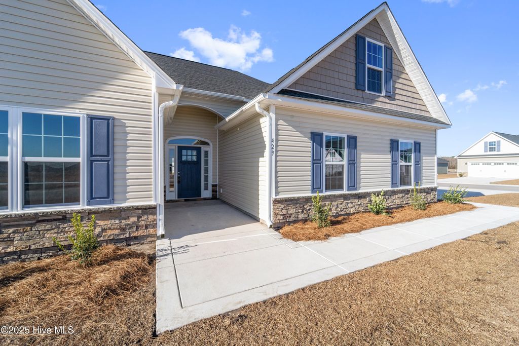 Photo of 429 Montgomery Drive, Jacksonville, NC 28546 (MLS # 100521805)