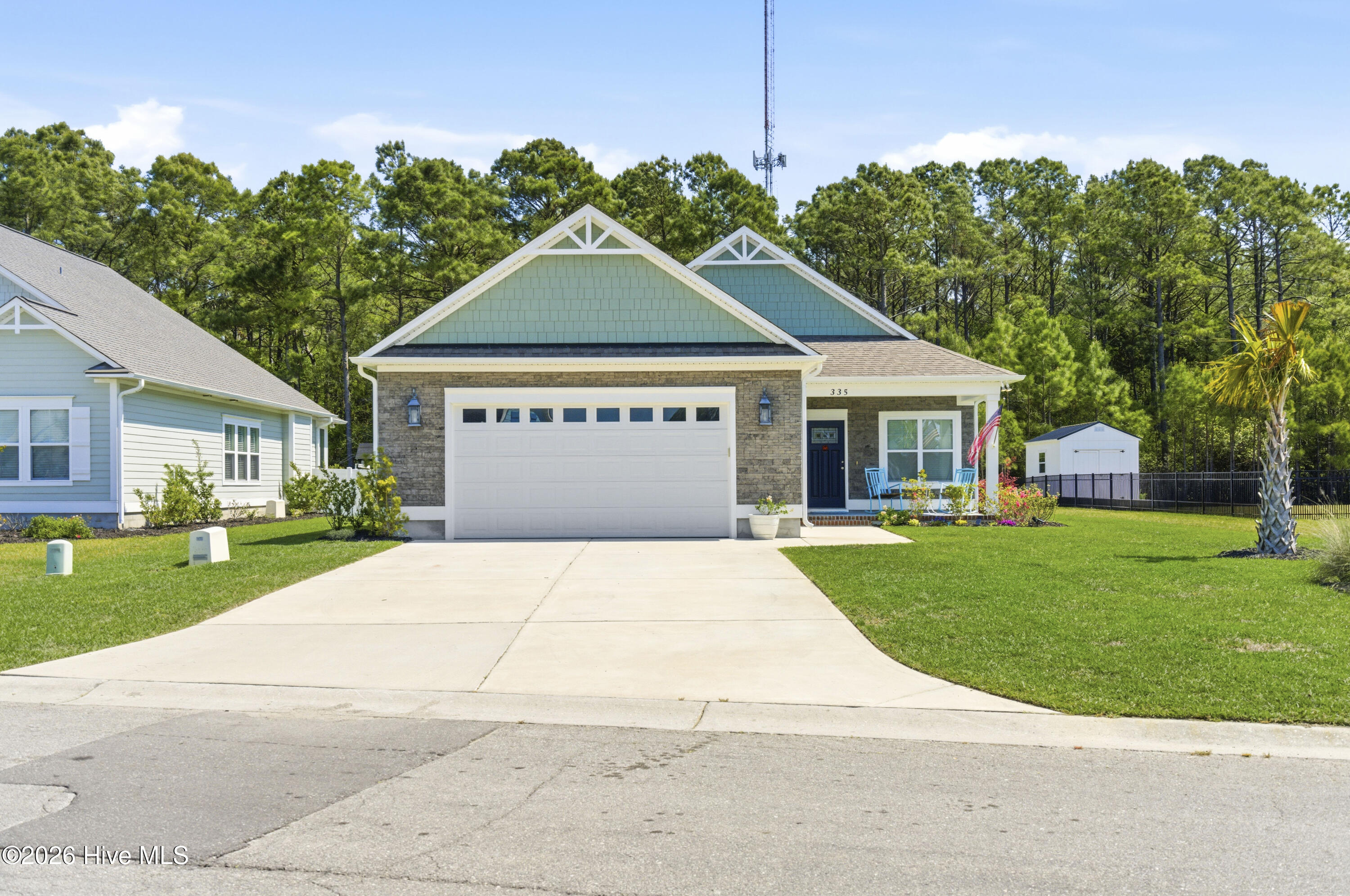 335 Lightning Bug Lane