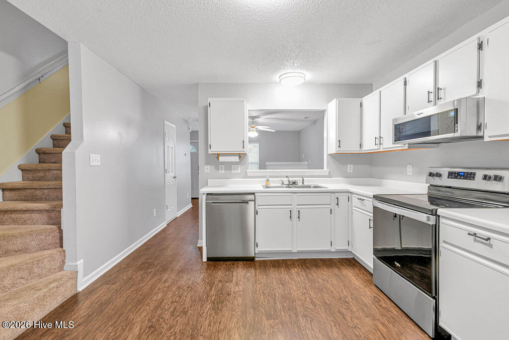 909 Timberlake Trail