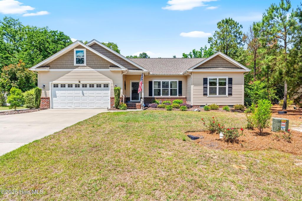 Photo of 755 Monticello Drive, Pinehurst, NC 28374 (MLS # 100573853)