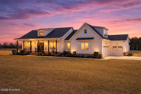 Homes For Sale - 8701 Nc Highway 210<br/> Four Oaks, NC 27524