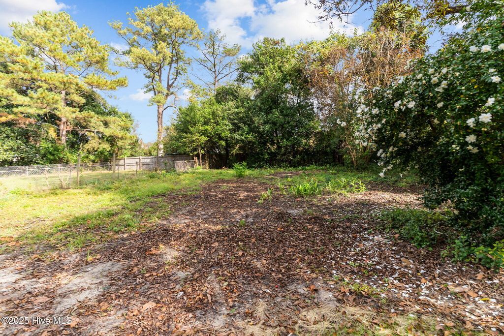 Photo of 110 Kenwood Avenue, Wilmington, NC 28405 (MLS # 100542269)