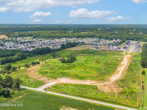 Tiny photo for 623 S Squires Run Lane, Richlands, NC 28574 (MLS # 100546266)