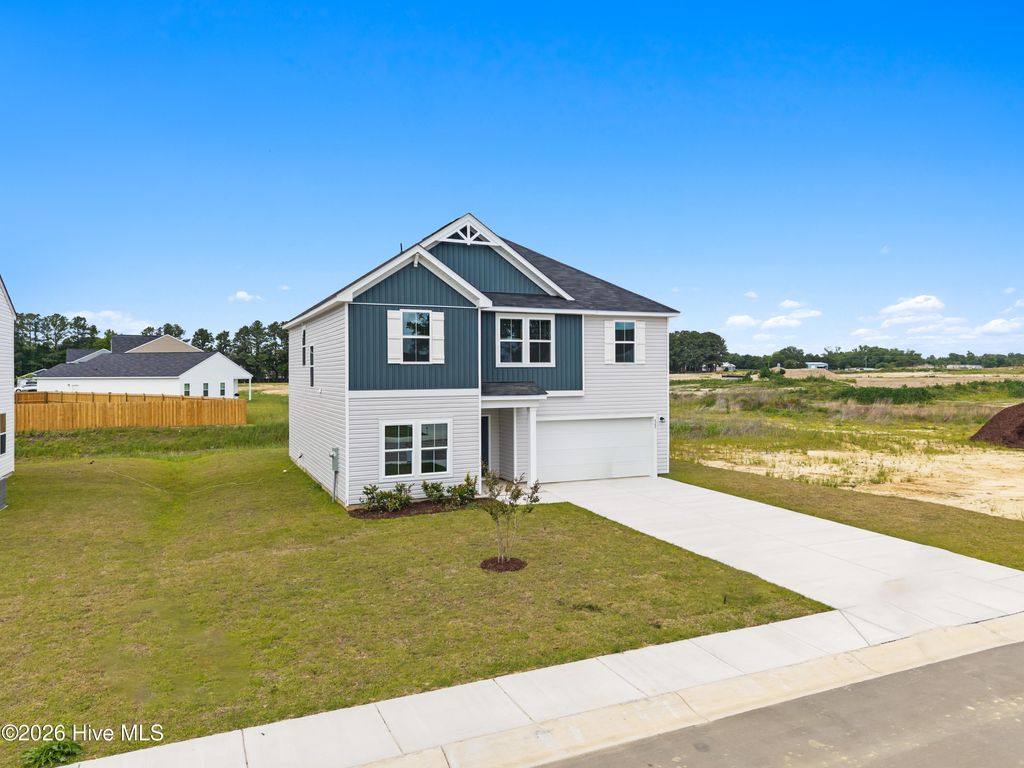 Photo of 623 S Squires Run Lane, Richlands, NC 28574 (MLS # 100546266)