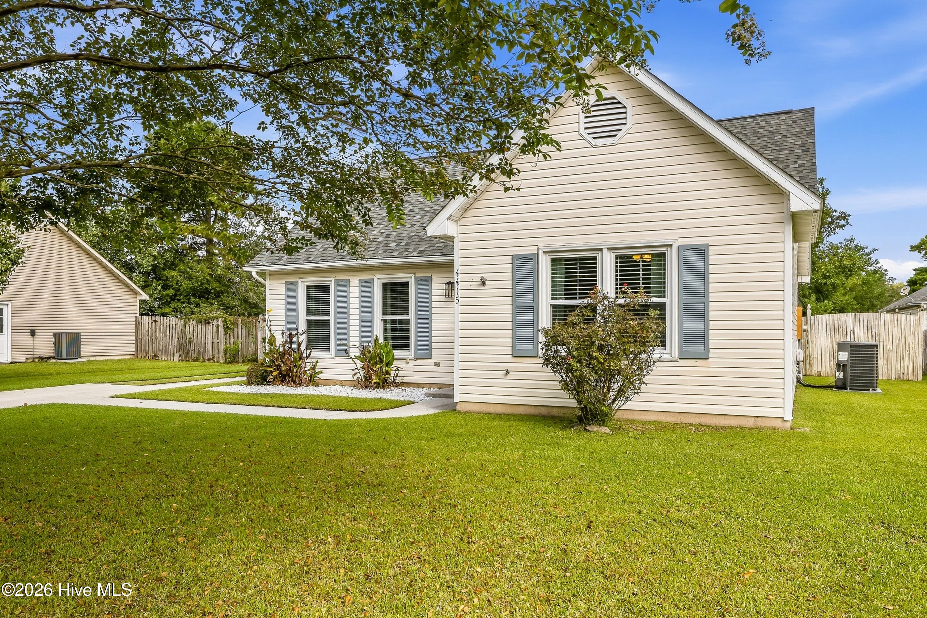 4415 Woodcroft Court