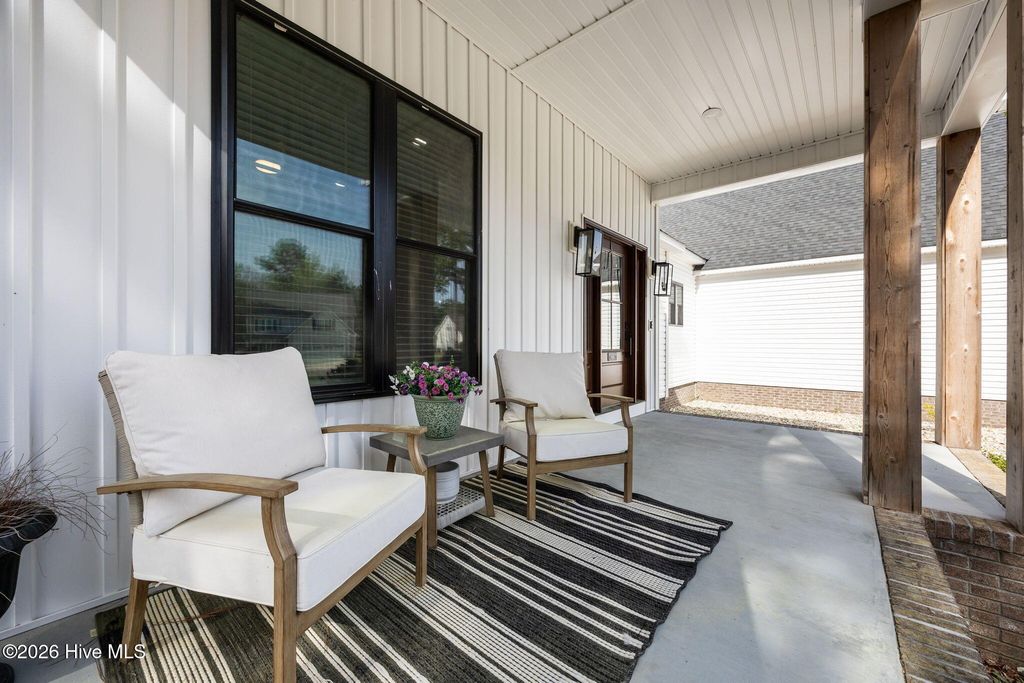 Photo of 111 Blue Jay Way, Stella, NC 28582 (MLS # 100563547)