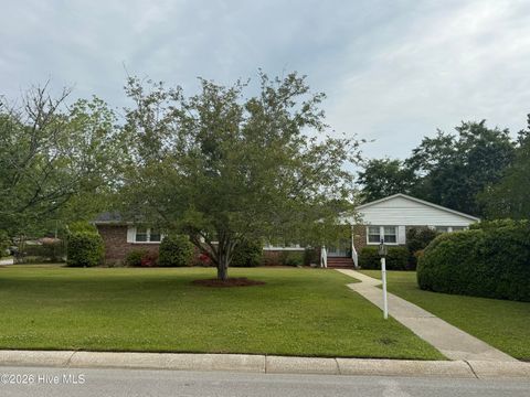 Homes For Sale - 216 Deborah Place<br/> Onslow County, Jacksonville, NC 28540