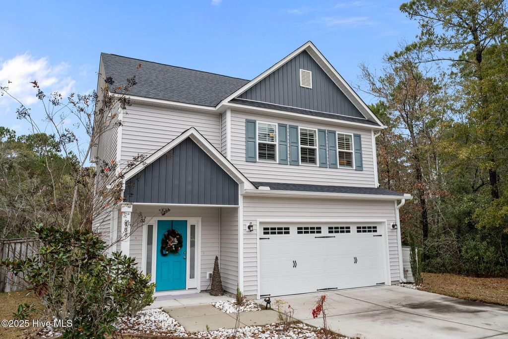 Photo of 500 Everett Glades, Sneads Ferry, NC 28460 (MLS # 100544469)