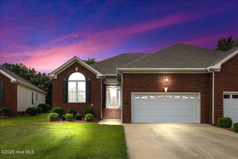Condo For Sale - 104 Commonsgate Drive<br/> Goldsboro, NC 27530