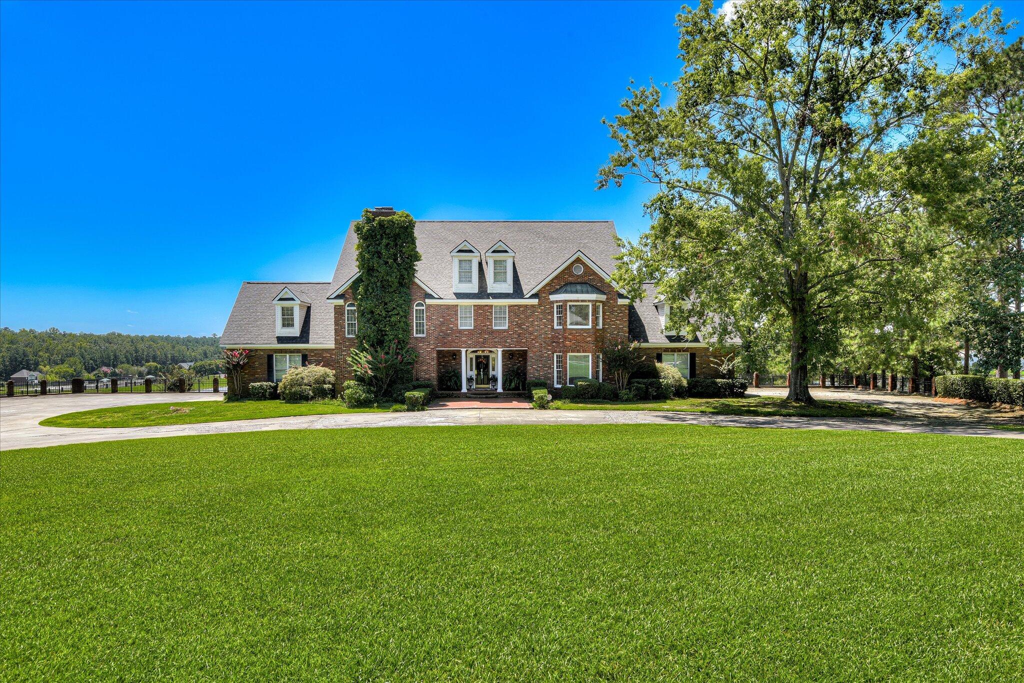 971 Windmill Lane