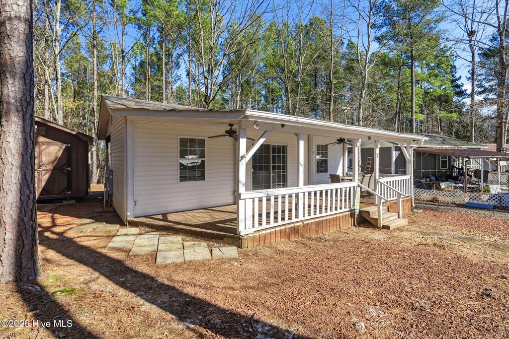 Photo of 154 Roberts Ridge Road, Mount Gilead, NC 27306 (MLS # 100549404)