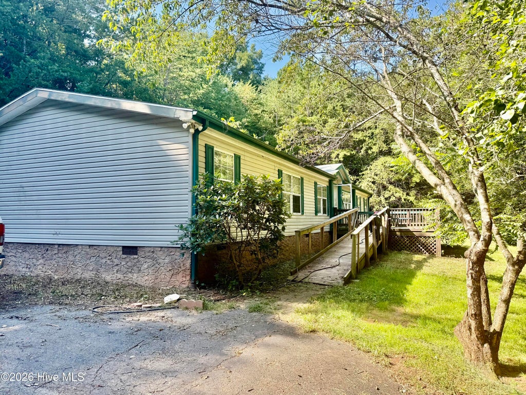 Photo of 94 Green Acres Hollow, Hayesville, NC 28904 (MLS # 100598118)