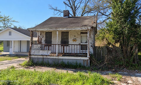 Photo of 218 Walker Street, Augusta, GA 30901 (MLS # 100606425)