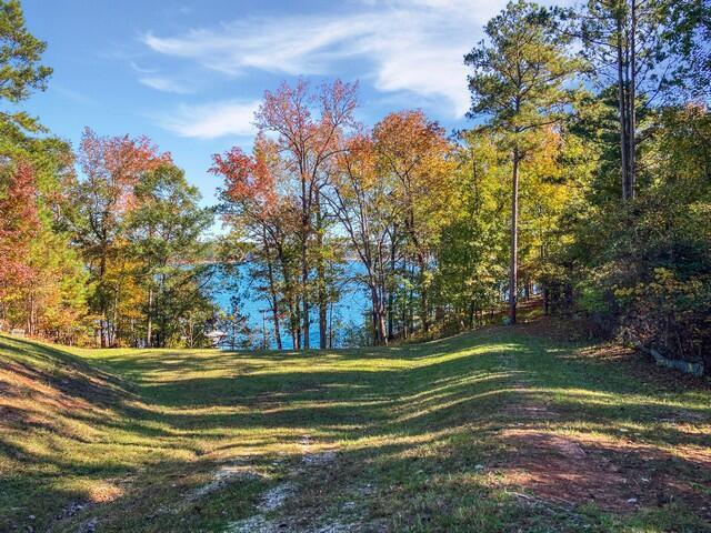 18 S Pointe Cove