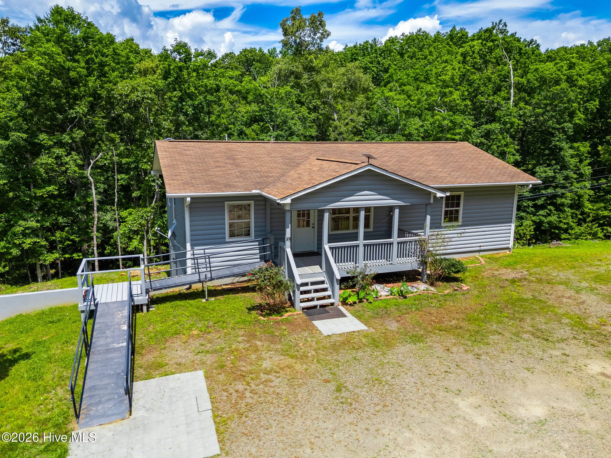 85 Sunray Circle