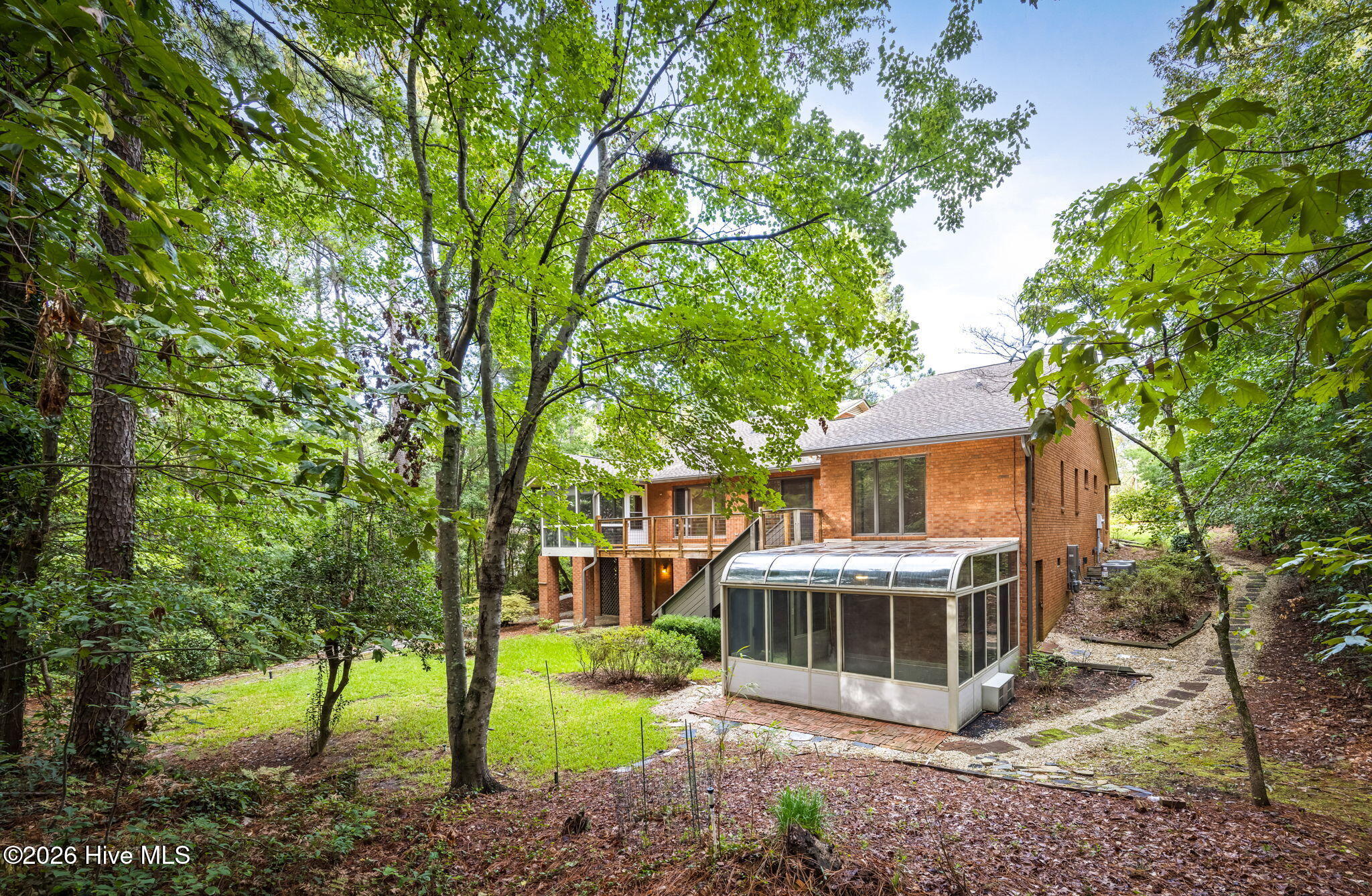 215 Englewood Road