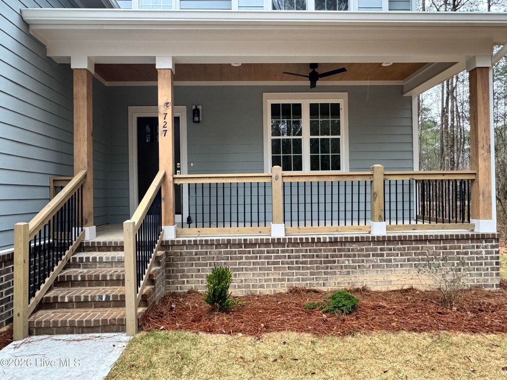 Photo of 727 Heartleaf Court, Vass, NC 28394 (MLS # 100497383)