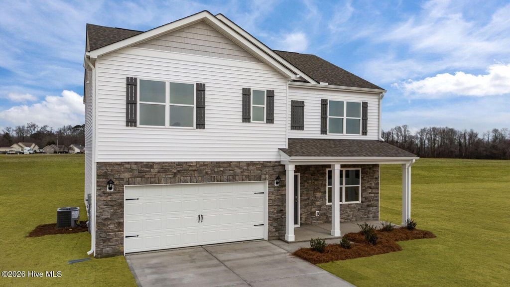 Photo of 1420 Green Ridge Drive, Winterville, NC 28590 (MLS # 100554145)