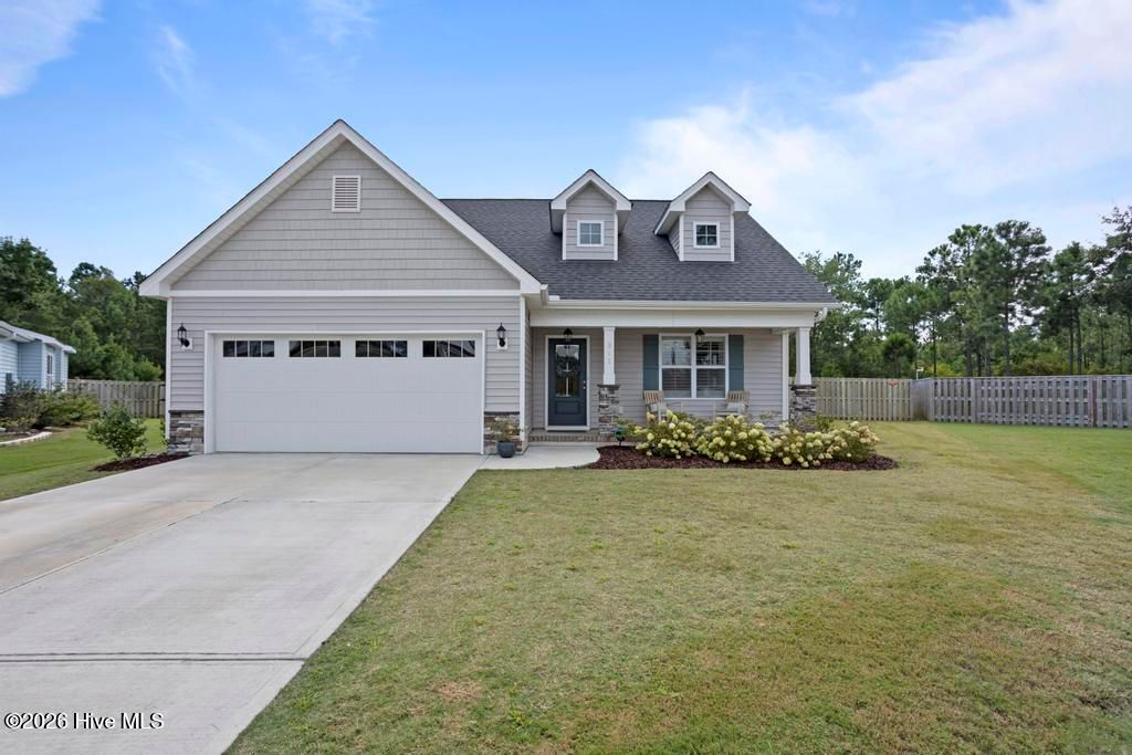 Photo of 311 Long Pond Drive, Sneads Ferry, NC 28460 (MLS # 100553850)