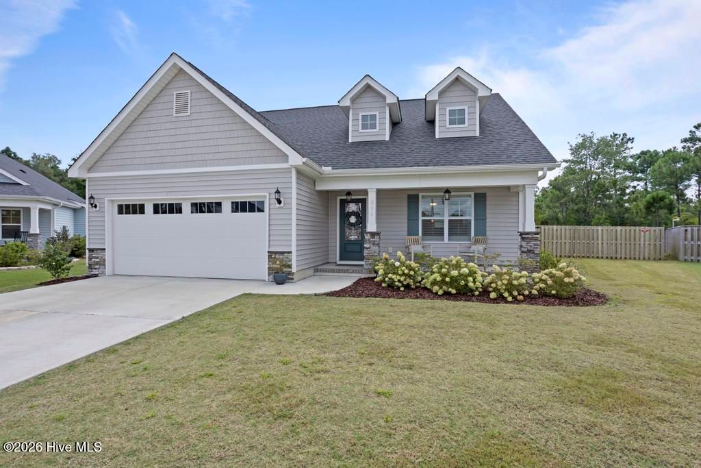 Photo of 311 Long Pond Drive, Sneads Ferry, NC 28460 (MLS # 100553850)