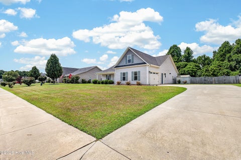 Tiny photo for 109 Pembury Way, Richlands, NC 28574 (MLS # 100591493)