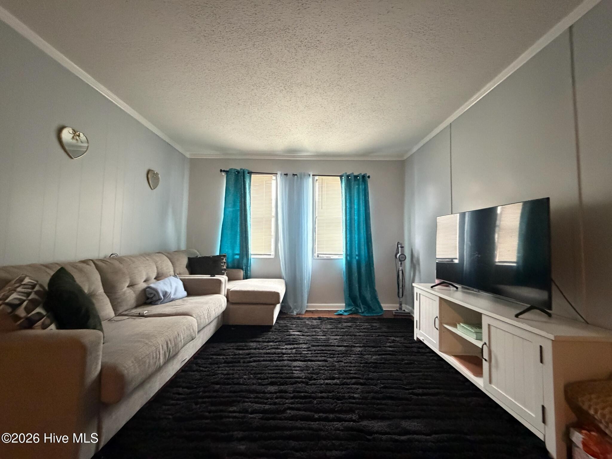 108 Ravenwood Drive