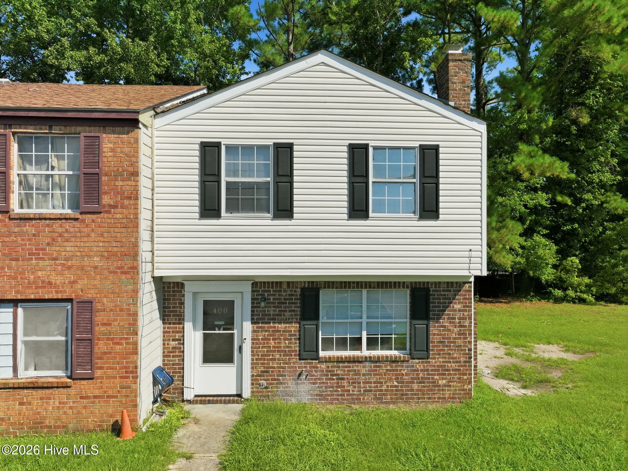 400 Myrtlewood Circle