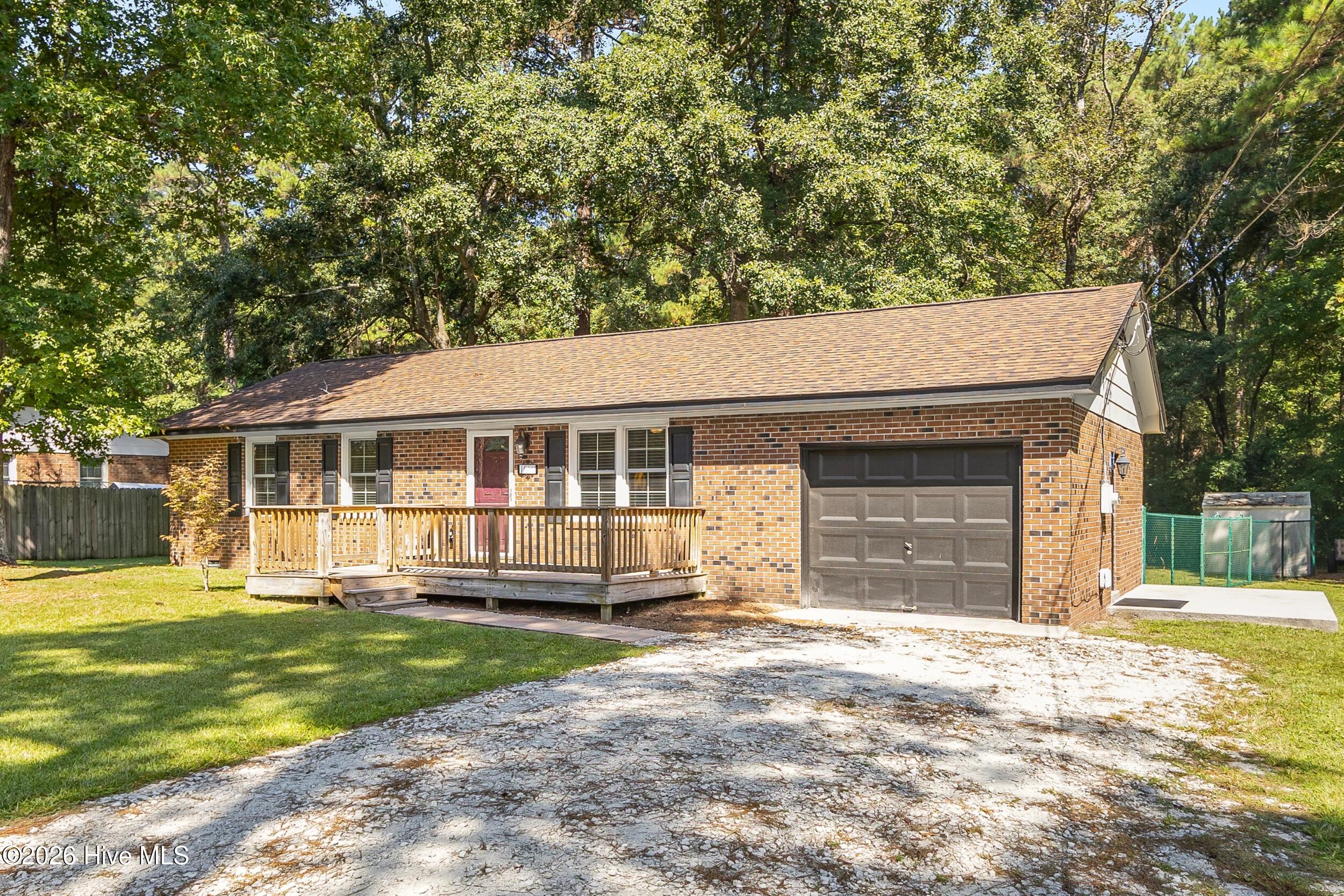 1562 Blue Creek Road