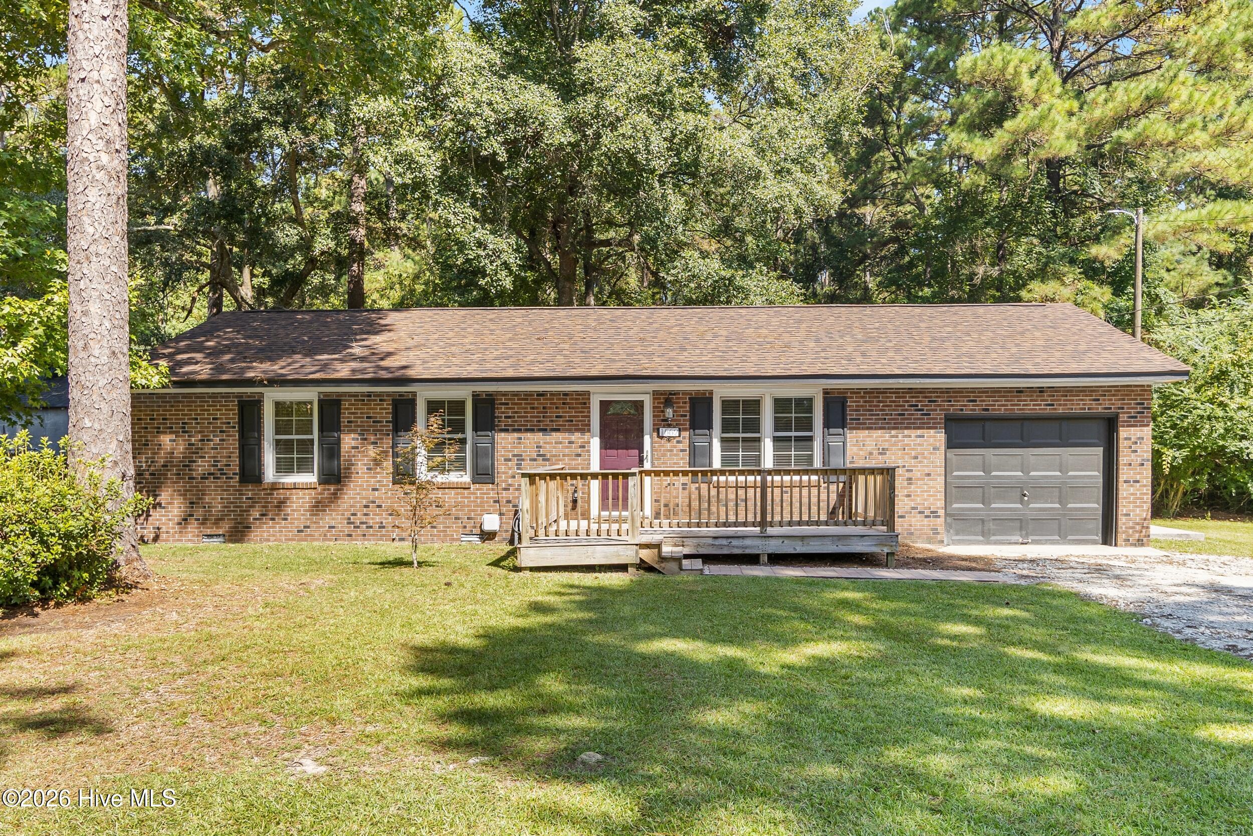 1562 Blue Creek Road