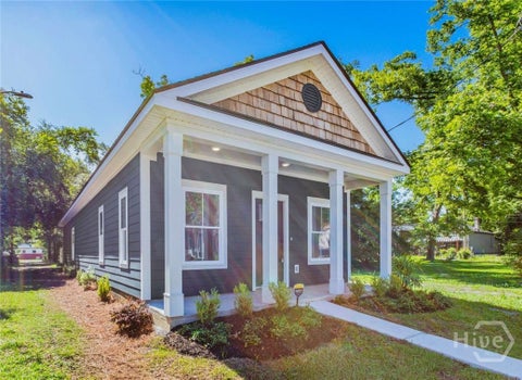 Homes For Sale - 1410 Le Grand Street<br/> Chatham County, Savannah, GA 31401