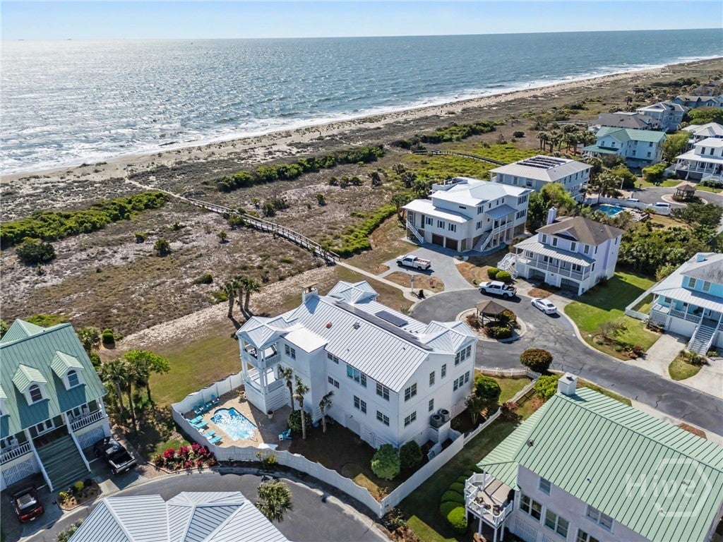 8 Sandalwood Court