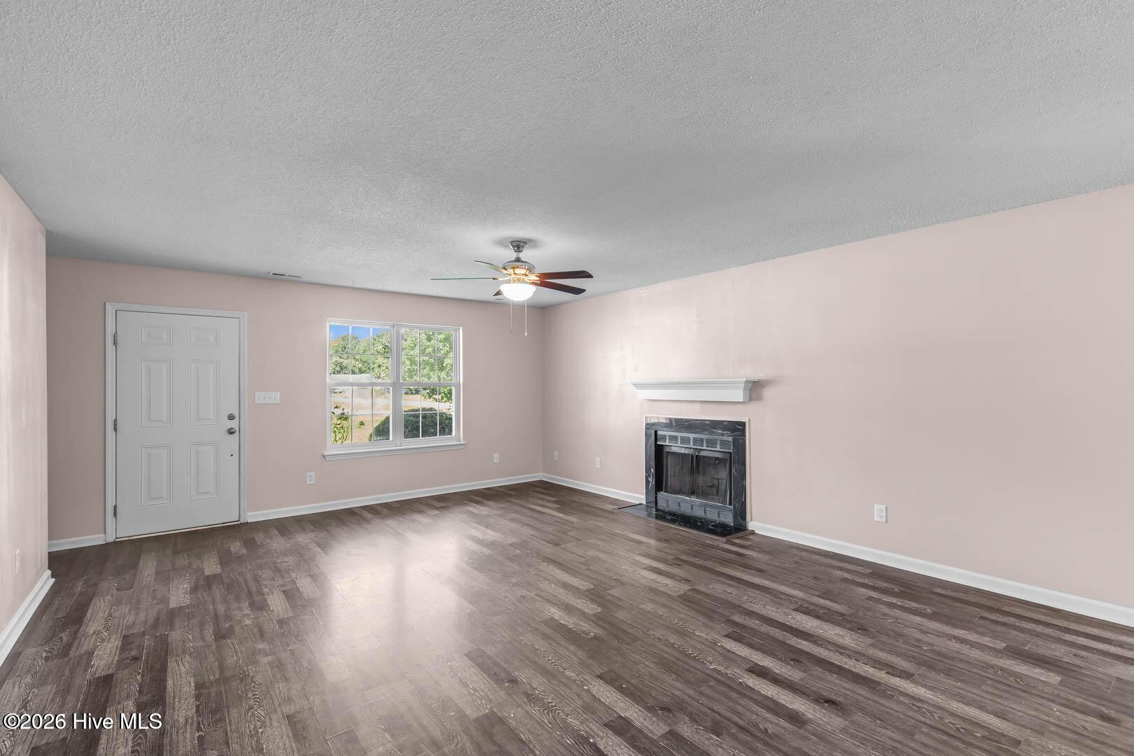 408 Bluegrass Circle