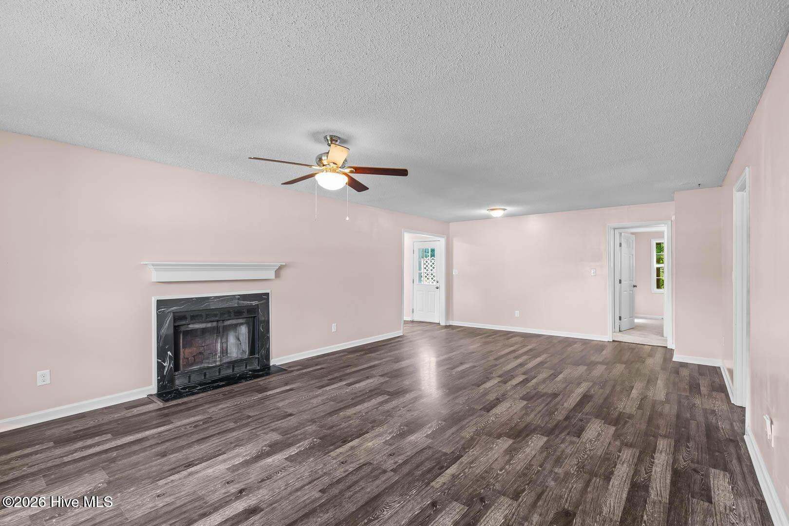 408 Bluegrass Circle