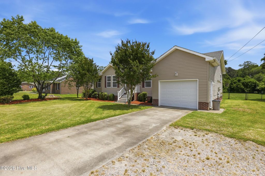 Photo of 602 Forest Park Road, Elizabeth City, NC 27909 (MLS # 100571209)