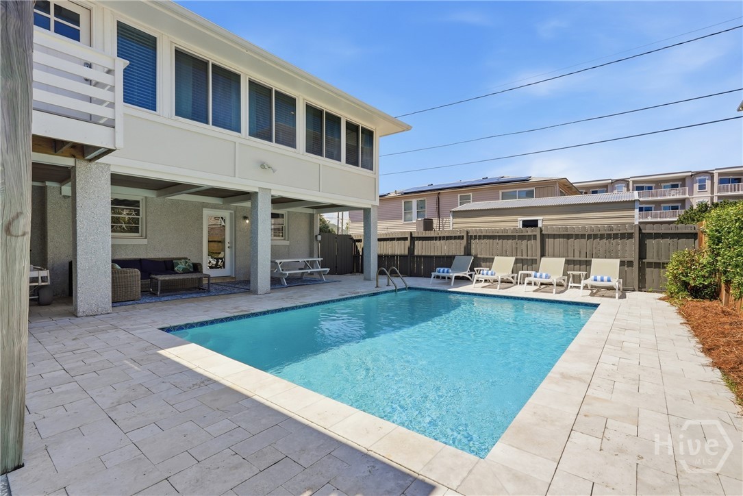 10 Center Terrace