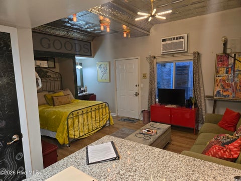Tiny photo for 118 Dock Street #Apt 2, Wilmington, NC 28401 (MLS # 100598068)
