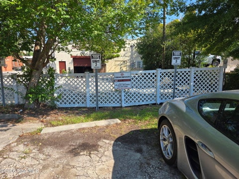 Tiny photo for 118 Dock Street #Apt 2, Wilmington, NC 28401 (MLS # 100598068)