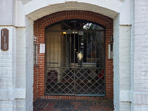 Tiny photo for 118 Dock Street #Apt 2, Wilmington, NC 28401 (MLS # 100598068)
