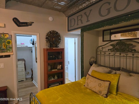 Tiny photo for 118 Dock Street #Apt 2, Wilmington, NC 28401 (MLS # 100598068)