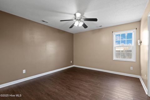 Tiny photo for 506 Sumrell Way, Hubert, NC 28539 (MLS # 100545189)