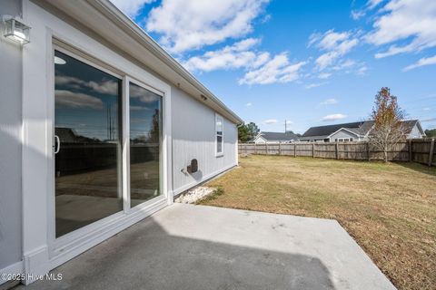 Tiny photo for 506 Sumrell Way, Hubert, NC 28539 (MLS # 100545189)