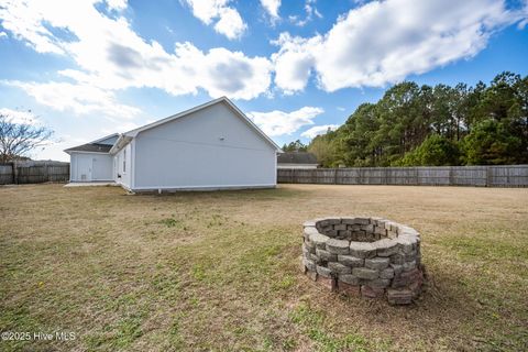 Tiny photo for 506 Sumrell Way, Hubert, NC 28539 (MLS # 100545189)