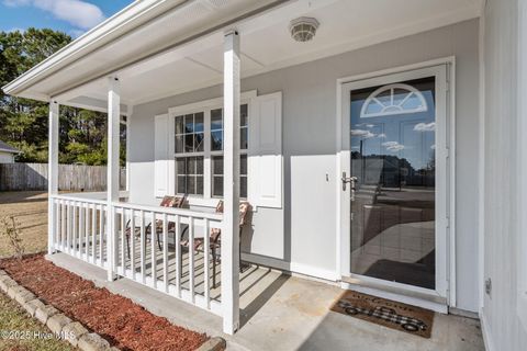 Tiny photo for 506 Sumrell Way, Hubert, NC 28539 (MLS # 100545189)