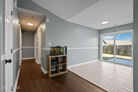 Tiny photo for 506 Sumrell Way, Hubert, NC 28539 (MLS # 100545189)