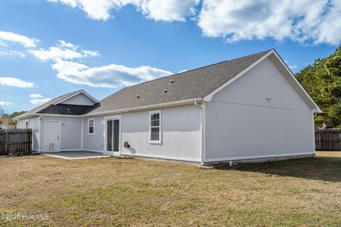 Tiny photo for 506 Sumrell Way, Hubert, NC 28539 (MLS # 100545189)