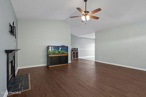 Tiny photo for 506 Sumrell Way, Hubert, NC 28539 (MLS # 100545189)