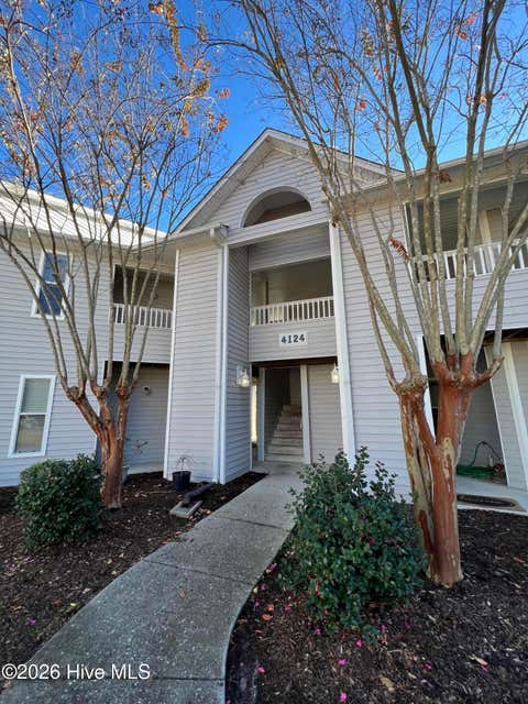 Condo For Sale - 4124 Breezewood Drive #APT 201<br/> Wilmington, NC 28412