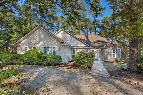 Featured picture for the property 100540367